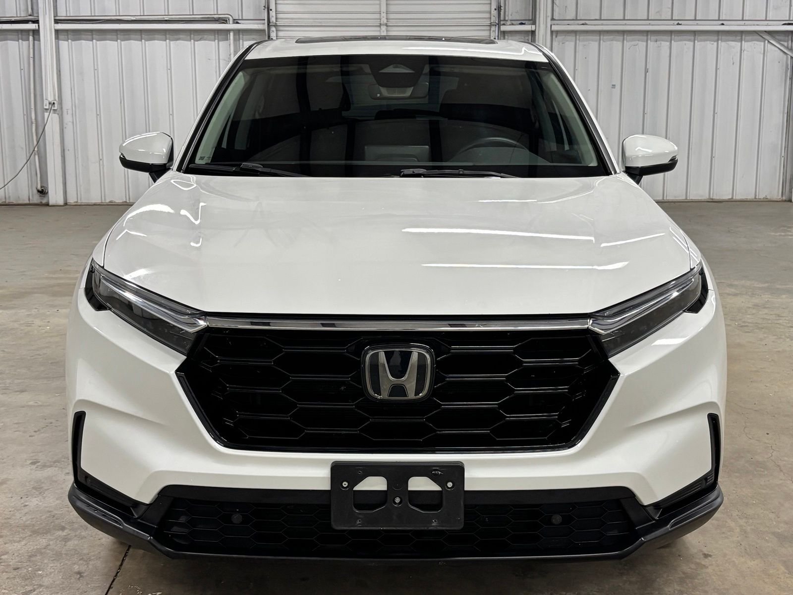 Used 2025  Honda EX-L image 2
