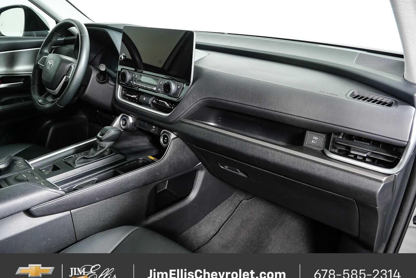 2024 Toyota Grand Highlander XLE - Photo 23