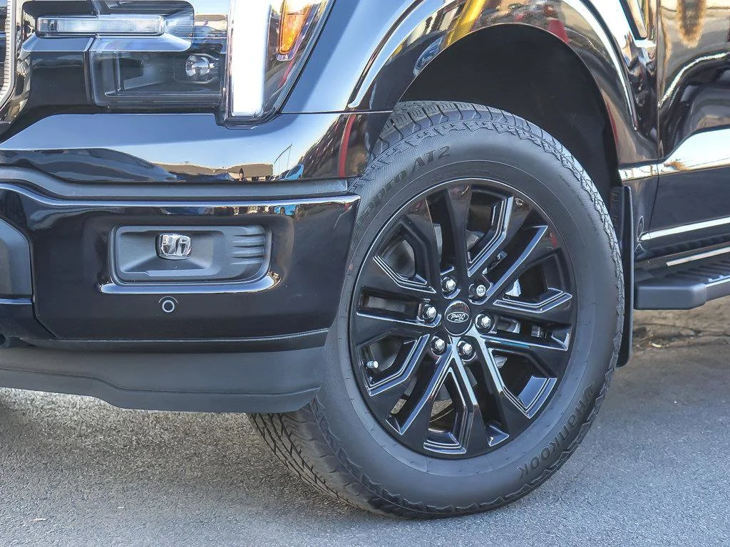 Used 2026 Agate Black Metallic Ford LARIAT image 3
