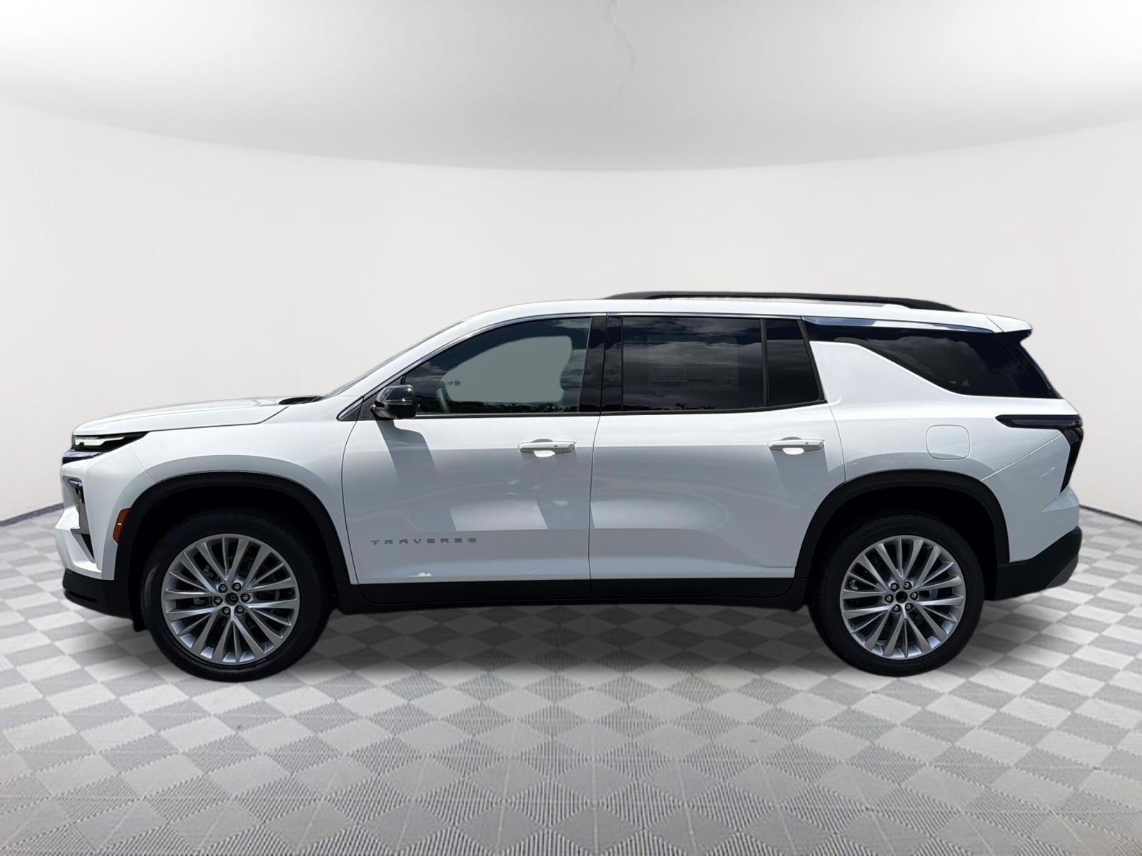 2026 Chevrolet Traverse LT - Photo 8