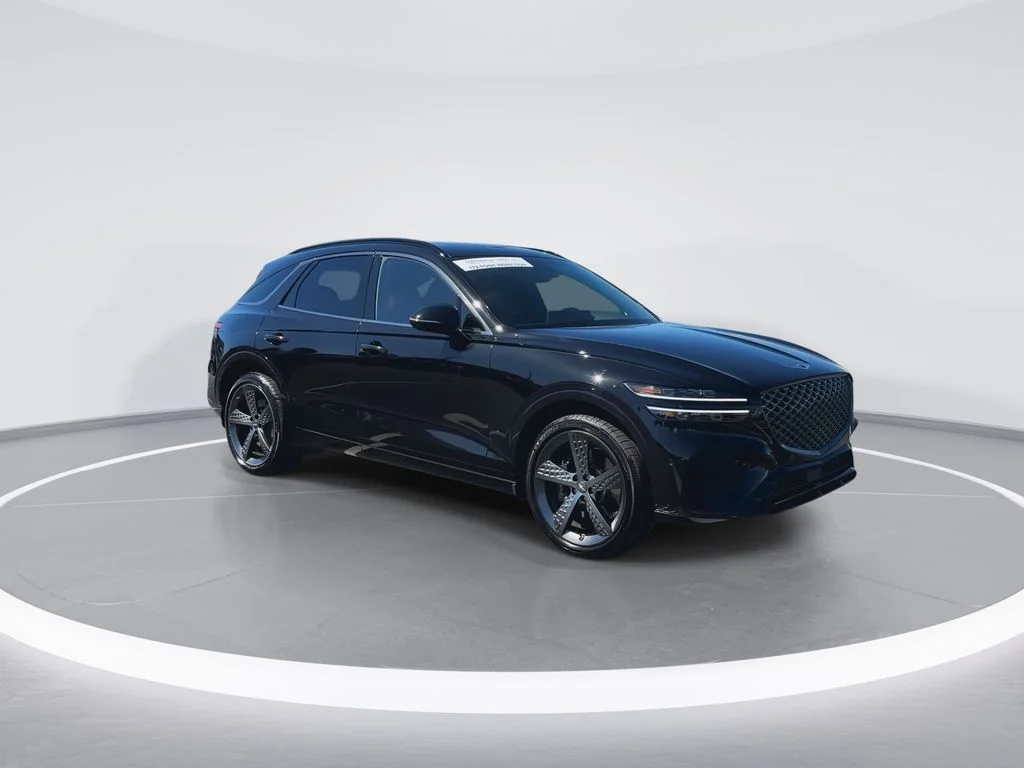 Used 2025 Black Genesis 2.5T image 2