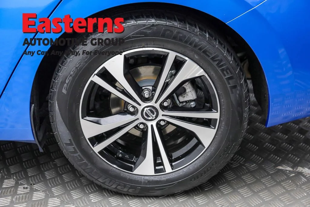 Used 2021 Blue Nissan SV image 8