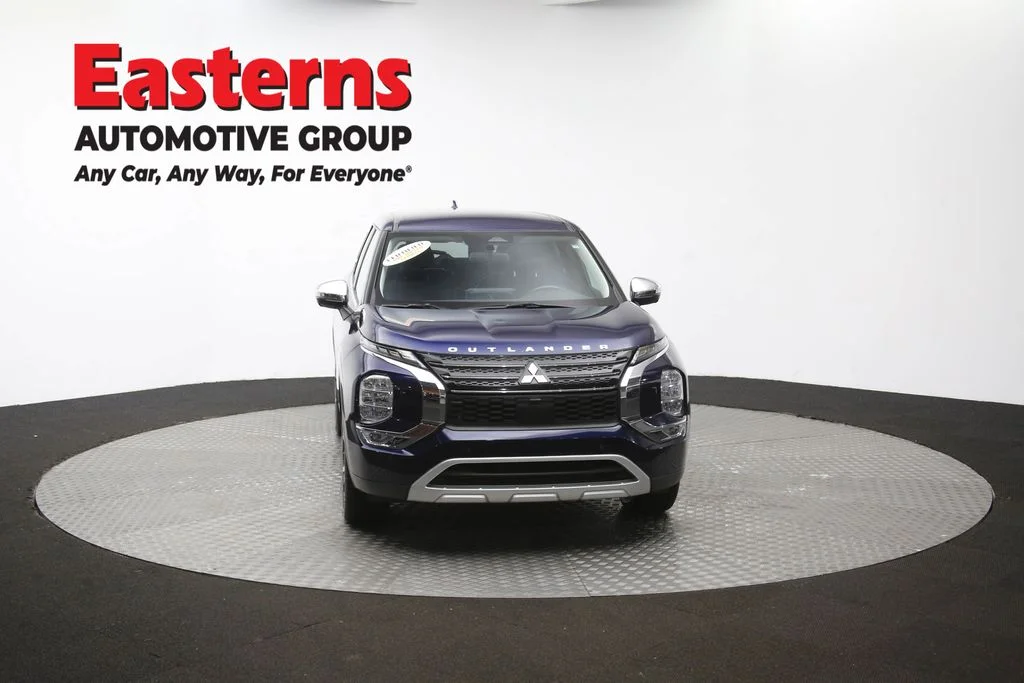 Used 2023 Blue Mitsubishi SE image 52