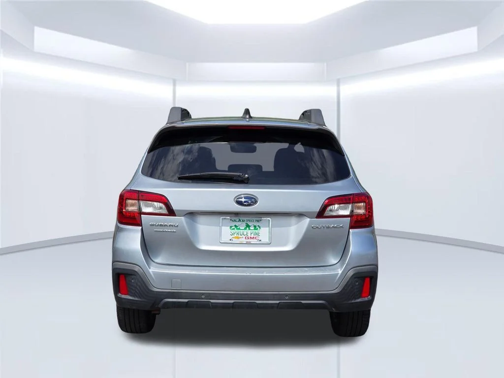 Certified Used 2018 Silver Subaru 2.5i image 18