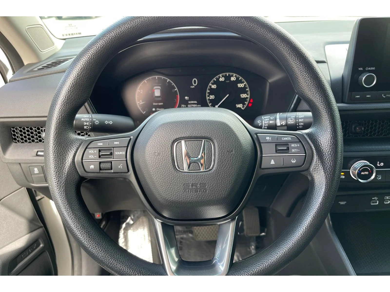 Used 2024 Platinum White Pearl Honda EX image 34
