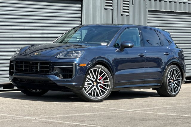 2026 Porsche Cayenne GTS