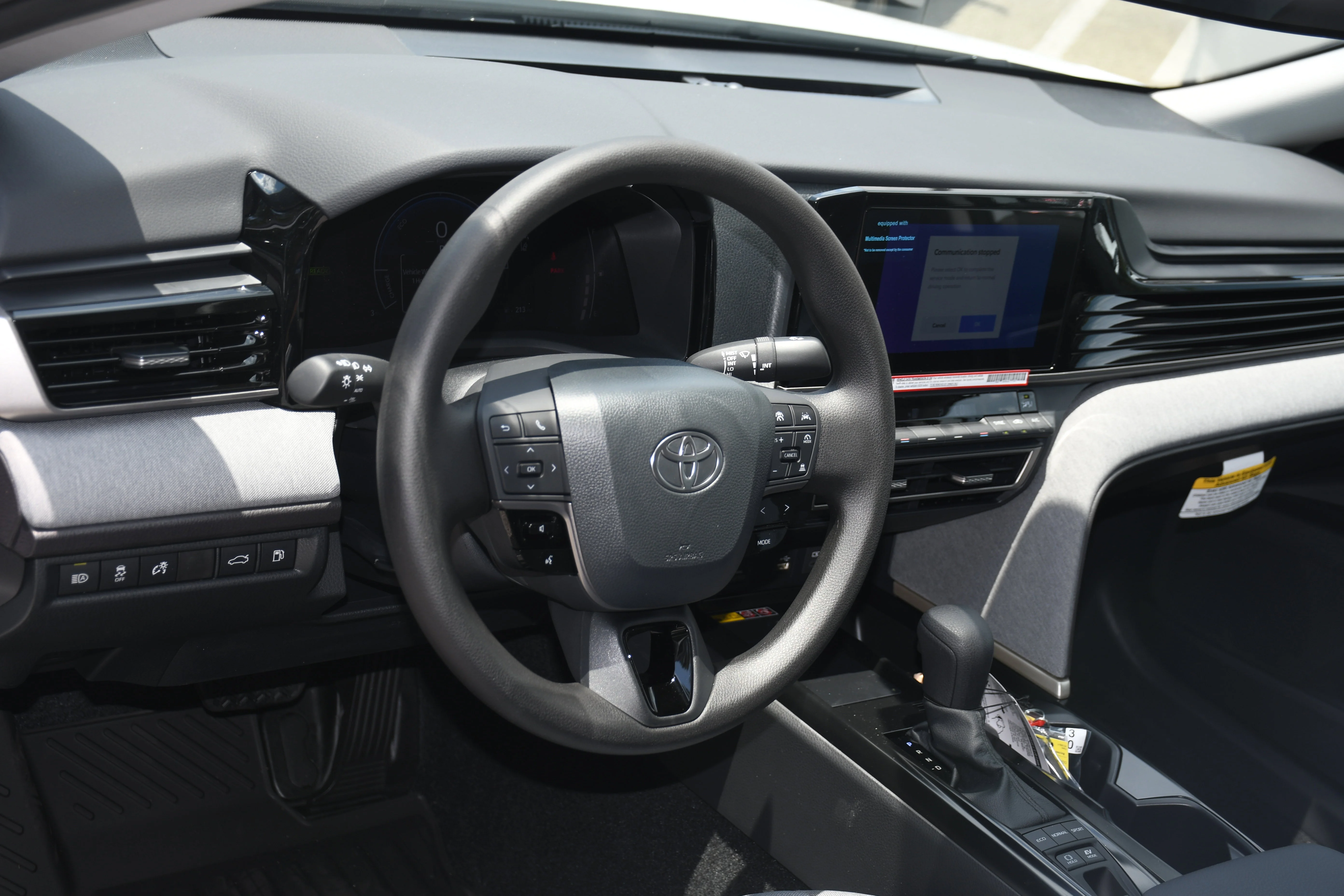New 2026 Ice Cap Toyota LE image 4