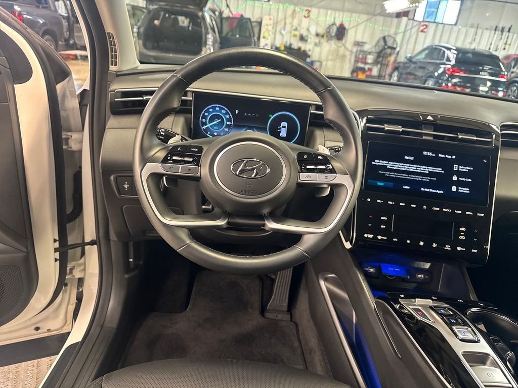 Certified Used 2024 White Hyundai SEL Convenience image 17