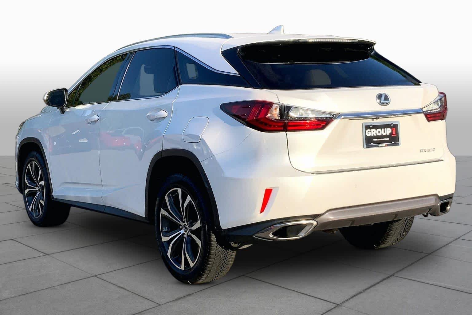 Used 2019 Eminent White Pearl Lexus  image 11