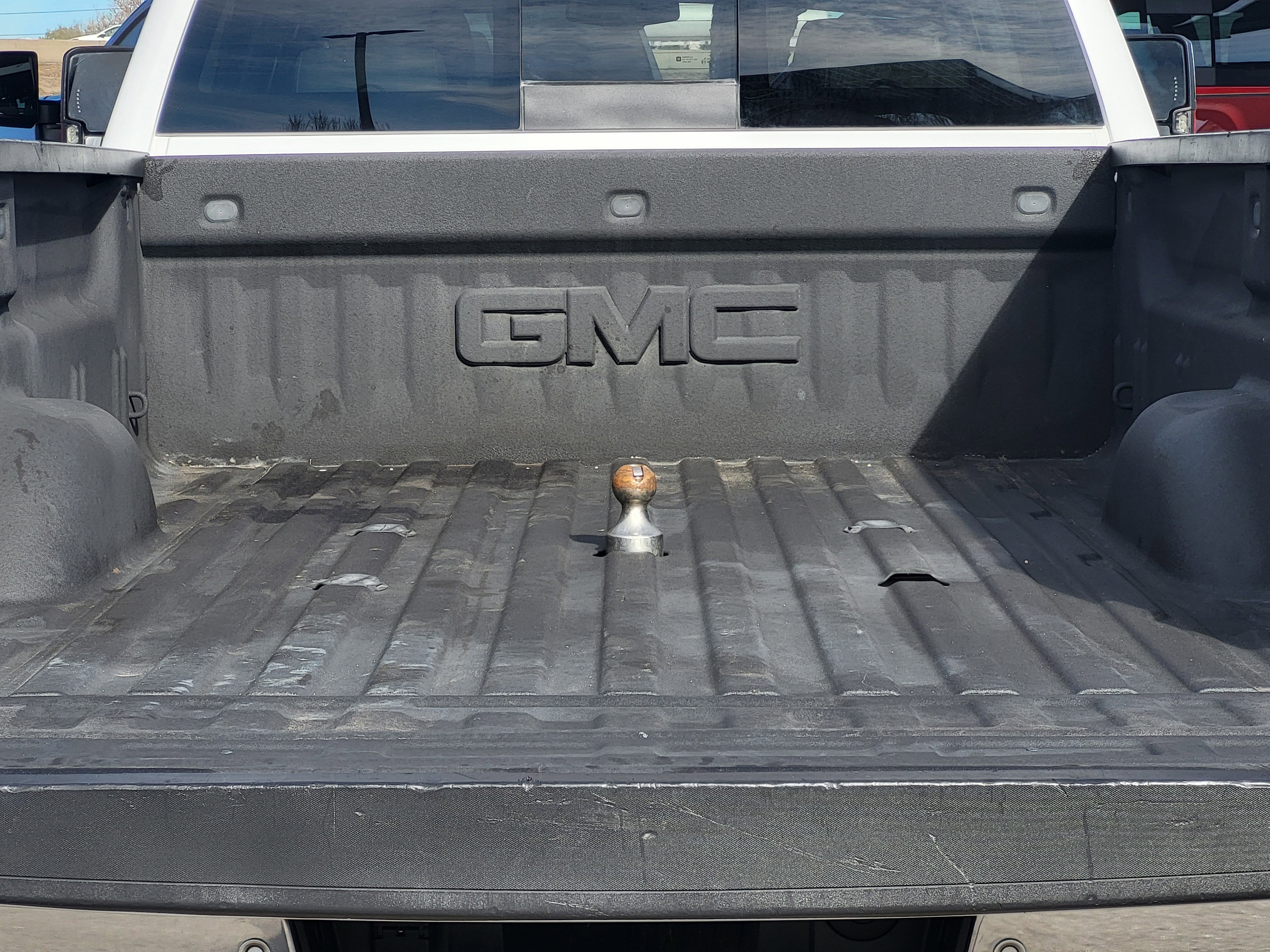 2019 GMC Sierra 2500HD SLT - Photo 23