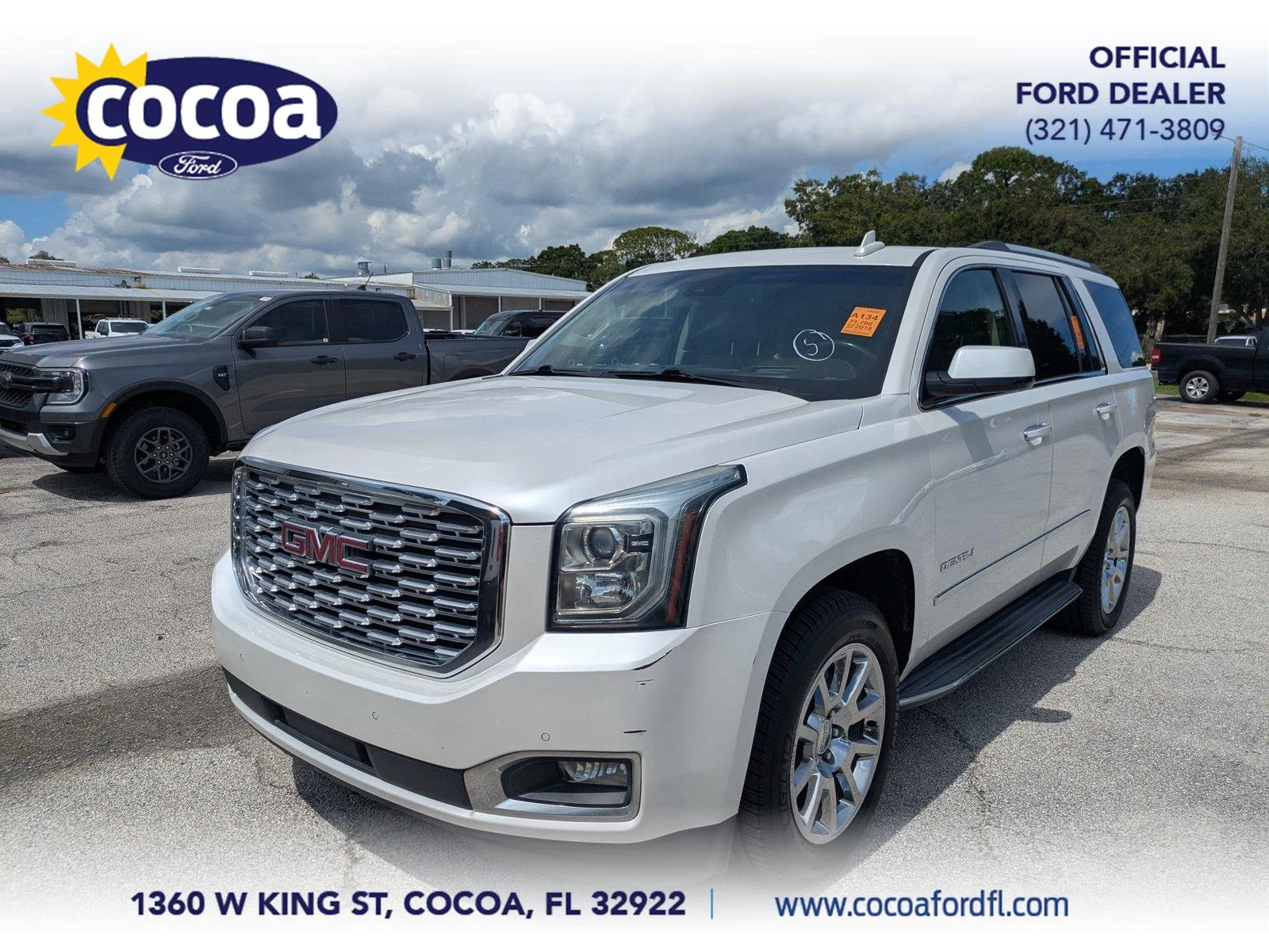 Used 2018 White GMC Denali image 1