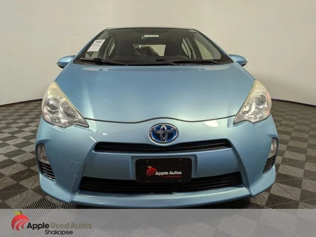 Used 2014  Toyota Two image 44