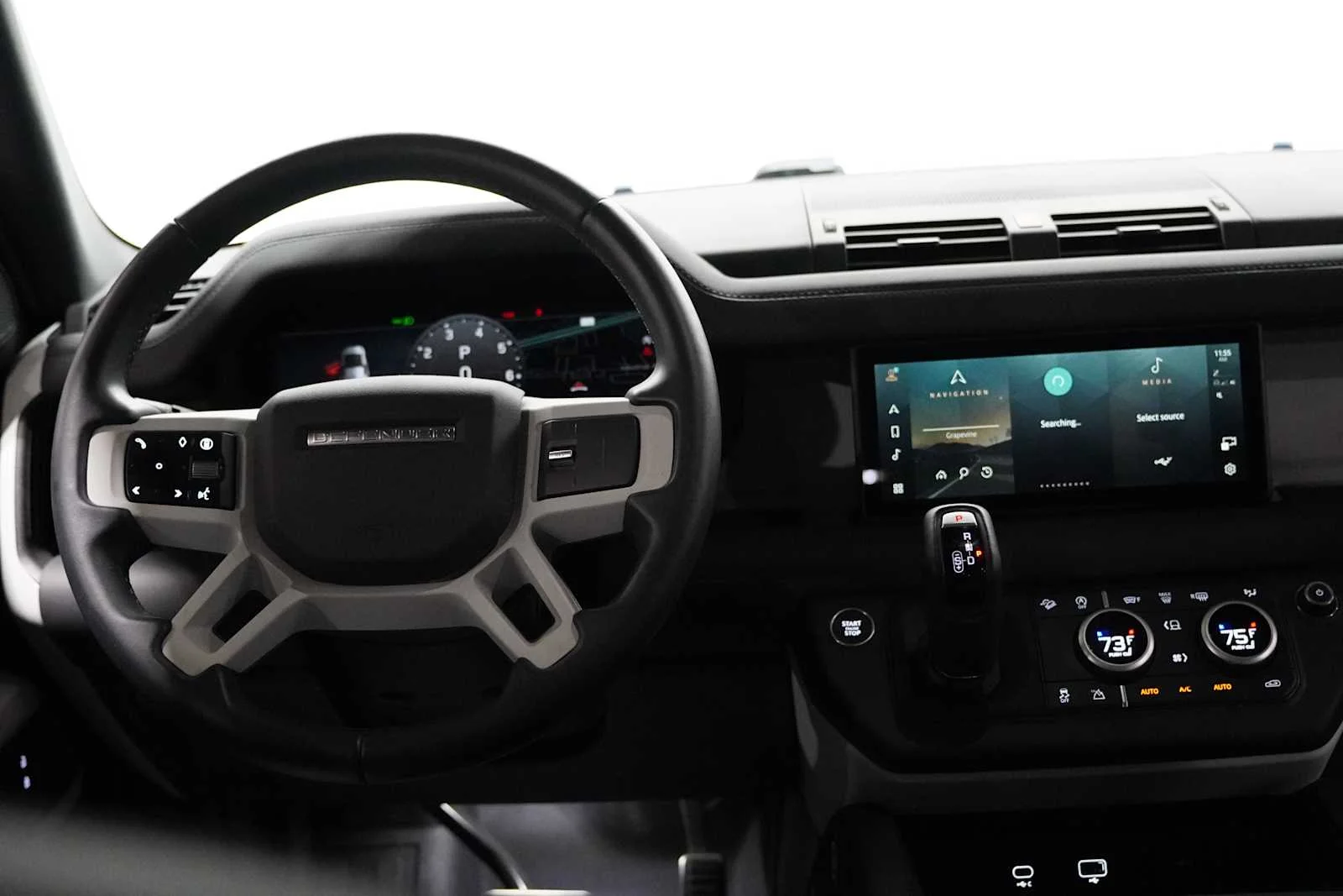 Used 2024 Santorini Black Metallic Land Rover X-Dynamic SE image 22