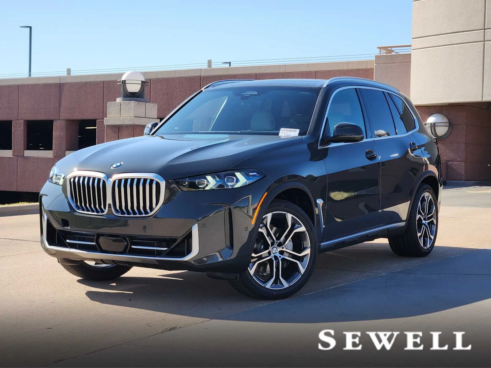 2026 BMW X5 sDrive40i's photo
