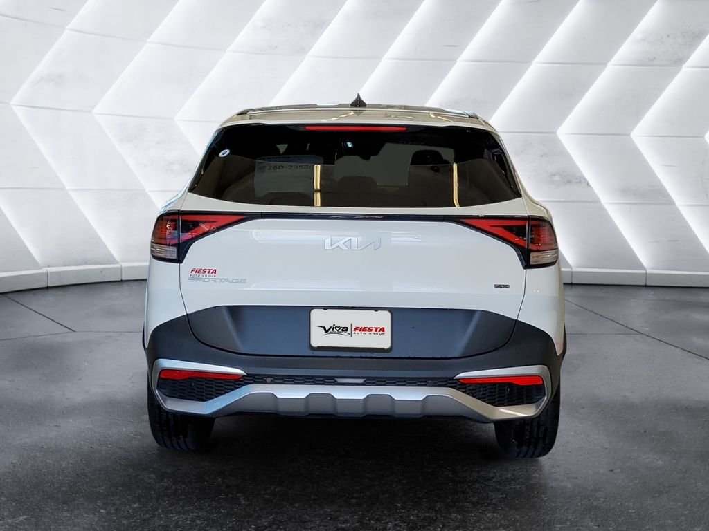 Used 2023 White Kia LX image 5