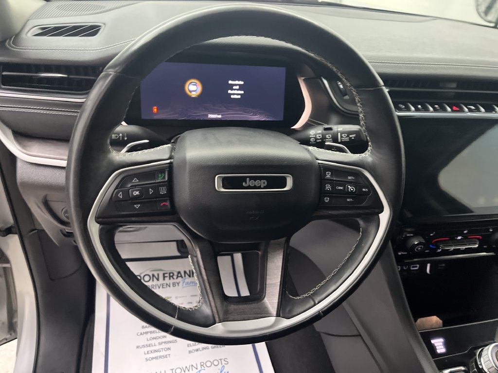 Used 2021 Silver Jeep Limited image 15
