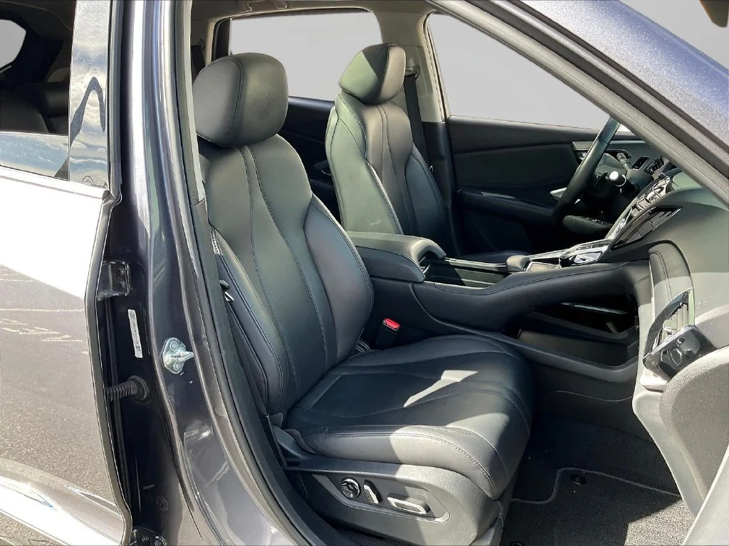 Used 2021 Majestic Black Pearl Acura Base image 28