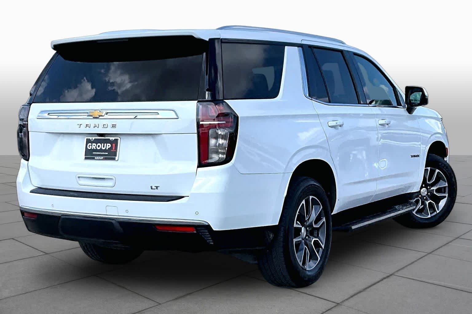 Used 2022 Summit White Chevrolet LT image 13
