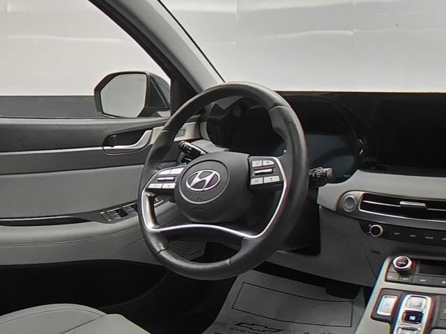 Used 2023 White Hyundai SEL image 35