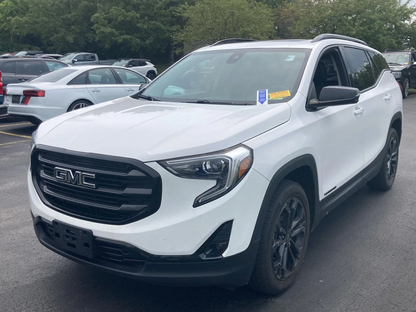 Used 2021 Summit White GMC SLT image 3