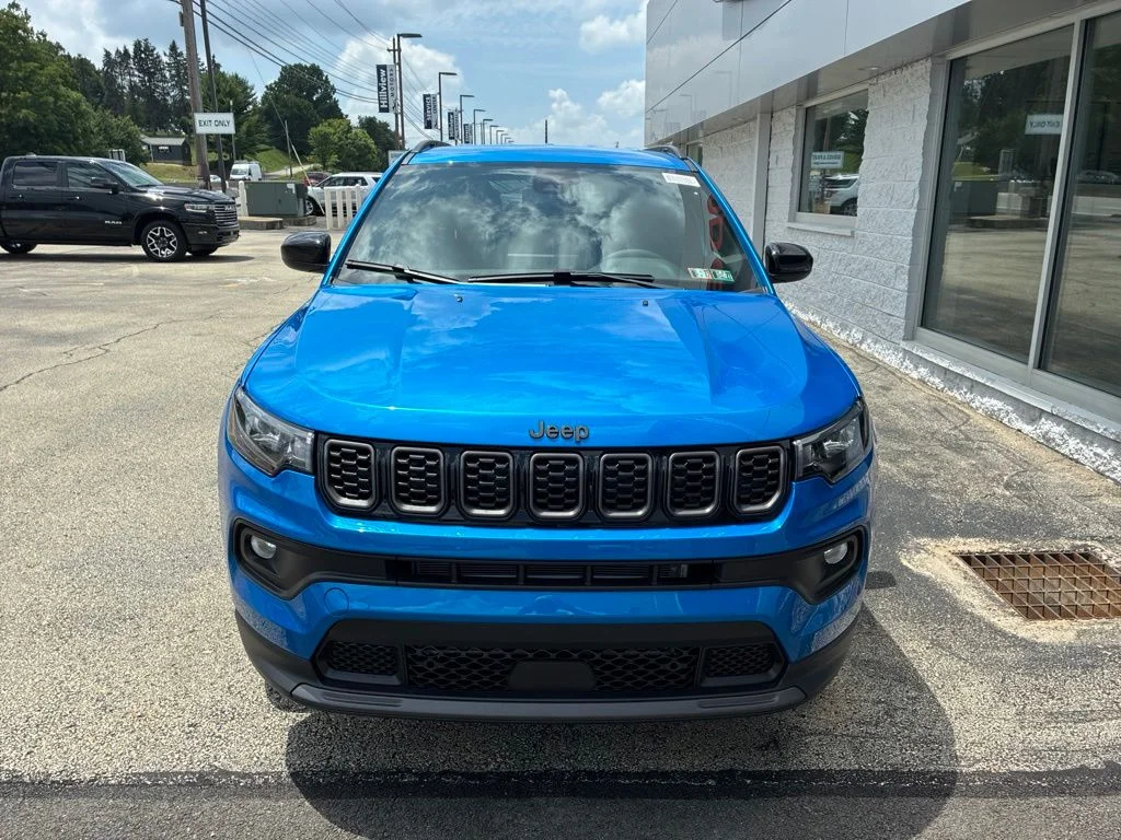 New 2026 Hydro Blue Pearlcoat Jeep Latitude image 5