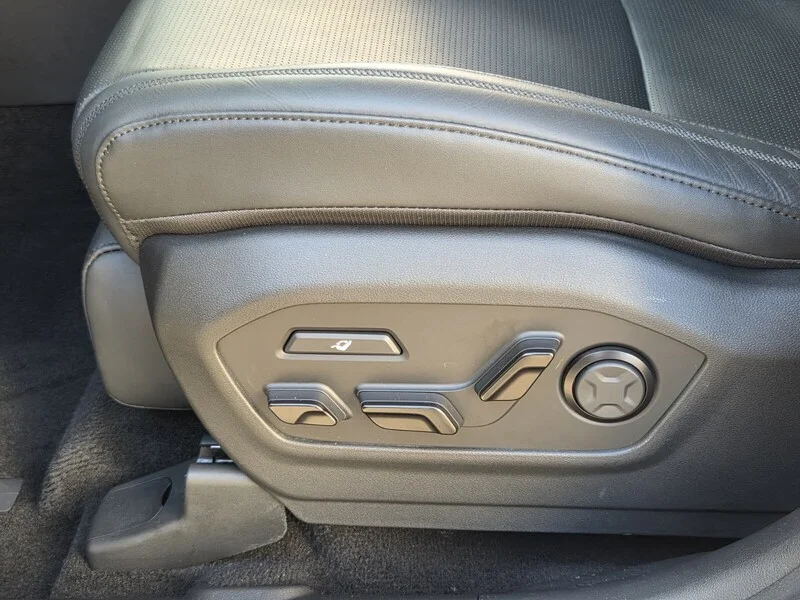 Used 2026 White HYUNDAI CALLIGRAPHY AWD image 9