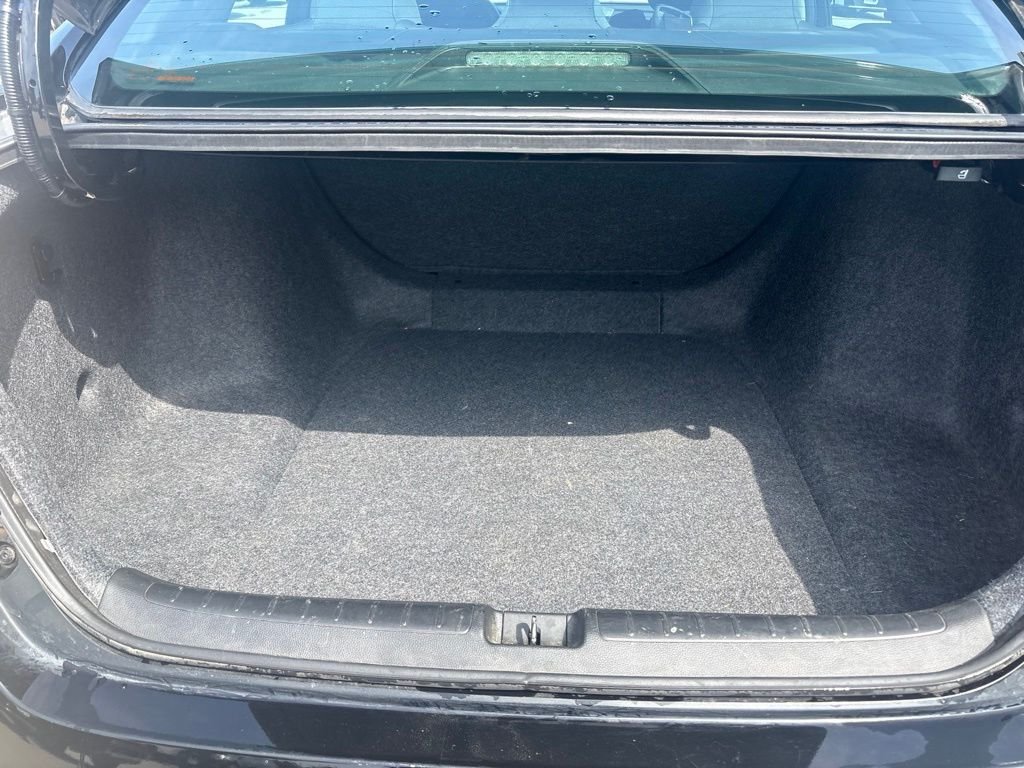 Used 2019 Black Honda LX image 36