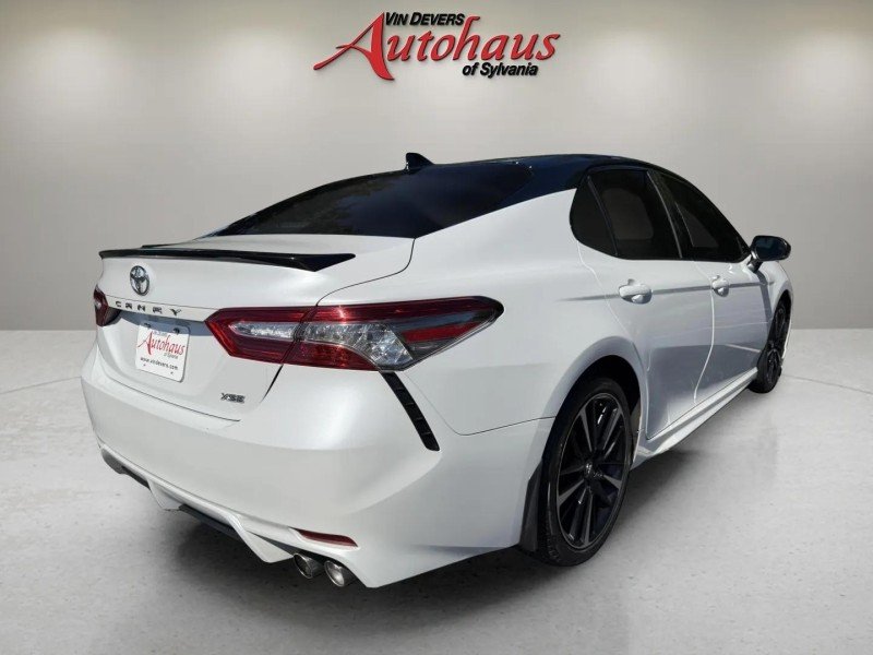 Used 2019 Wind Chill Pearl Toyota XSE image 7