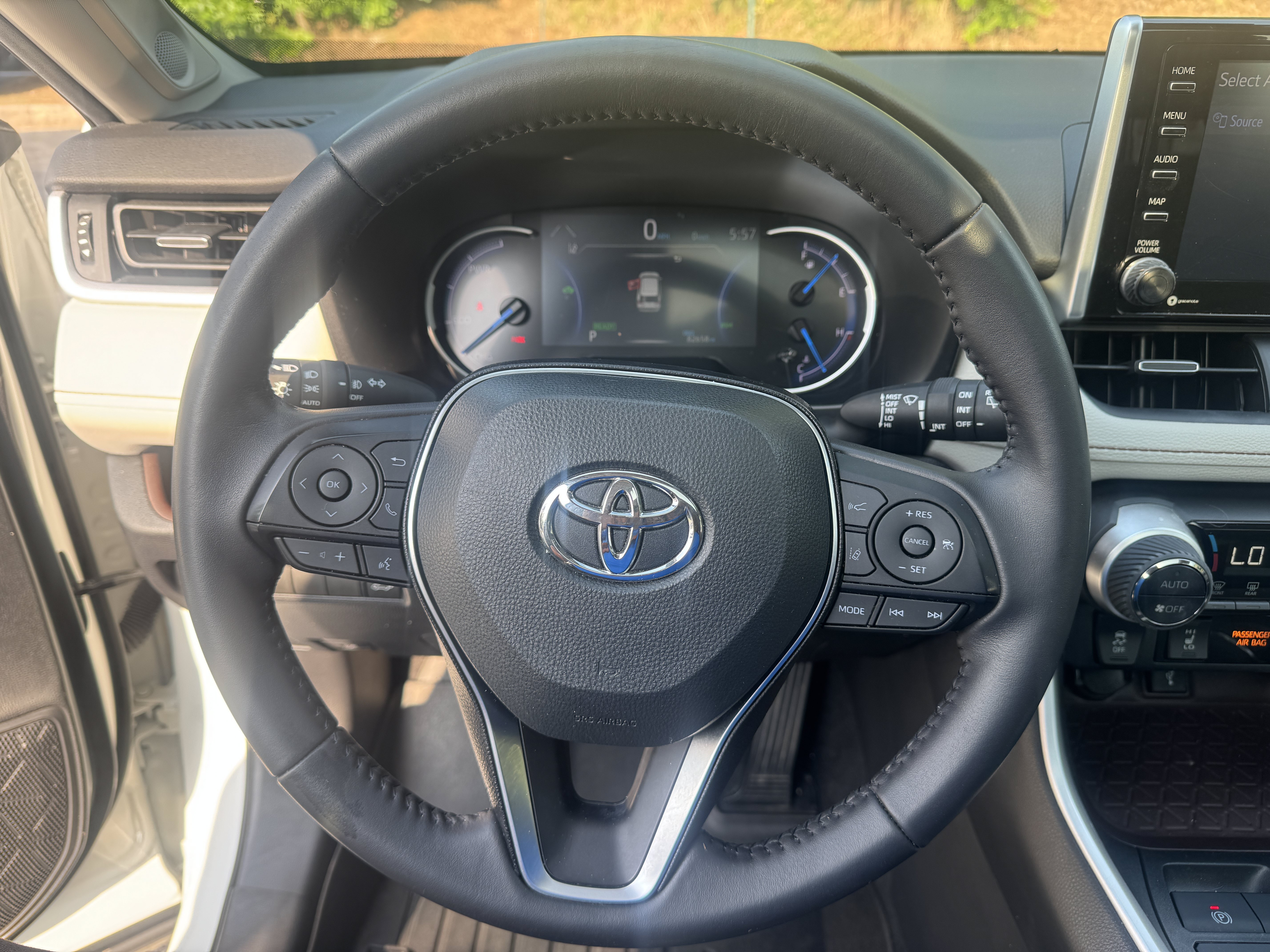 Certified Used 2020 Blizzard Pearl Toyota Hybrid Limited image 12