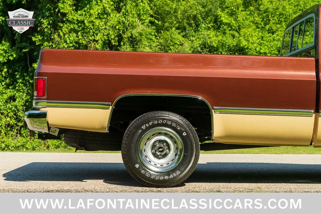 Used 1982 Brown Chevrolet  image 36