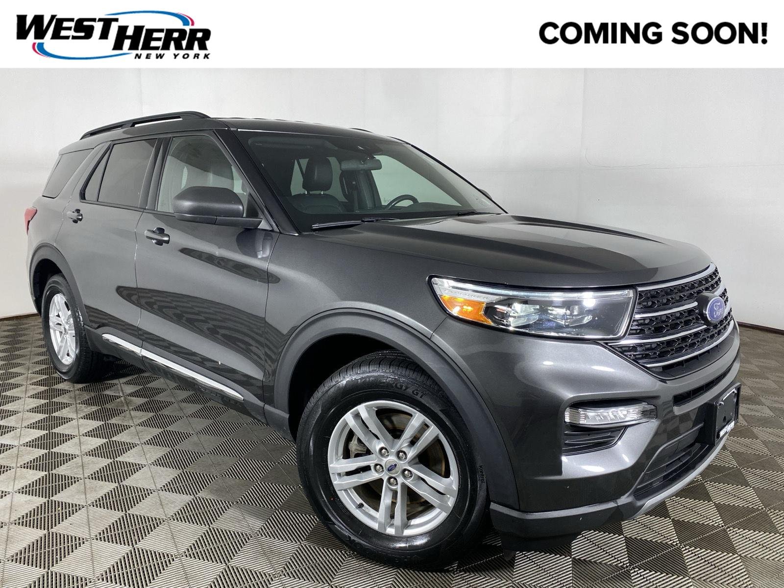 Used 2020 Magnetic Ford XLT image 1