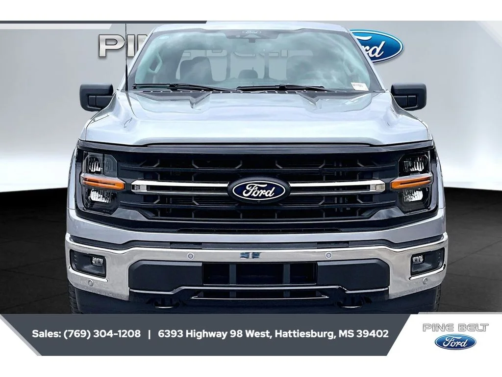 New 2026 Iconic Silver Metallic Ford XLT image 3