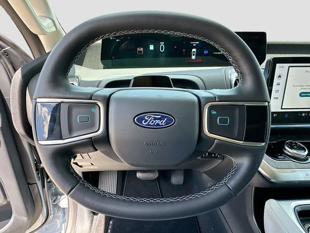 New 2026 Gray Ford Platinum image 7