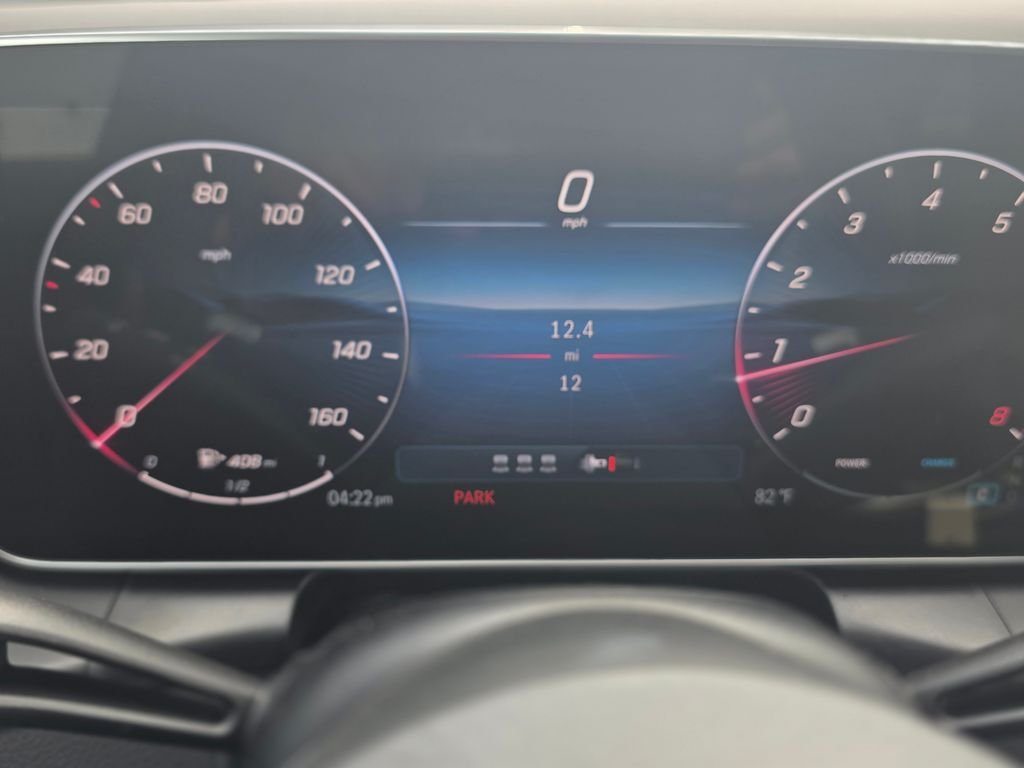 New 2026 Black Mercedes-Benz GLC 300 image 11