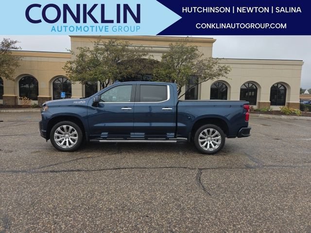 Used 2022 NORTHSKY BLUE METALLIC Chevrolet High Country image 1