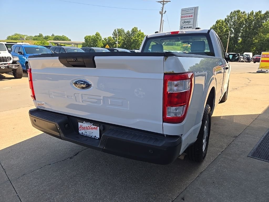 Used 2021 White Ford XL image 10