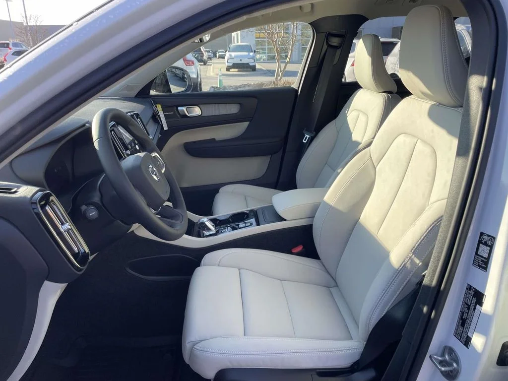 New 2026 Crystal White Volvo Plus image 8