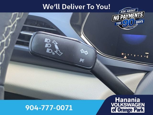 Used 2022 Blue Volkswagen 1.5T SE image 25