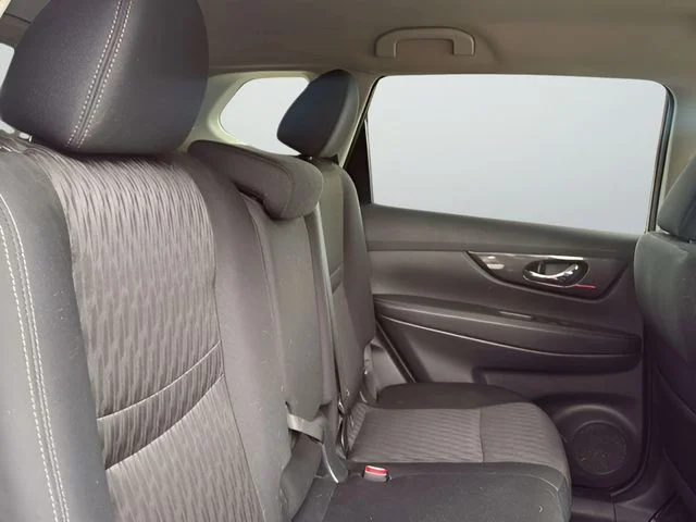 Used 2018 Red Nissan SV image 22