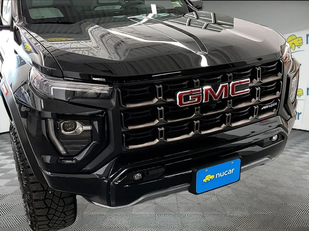 Used 2023 Onyx Black GMC AT4X image 30
