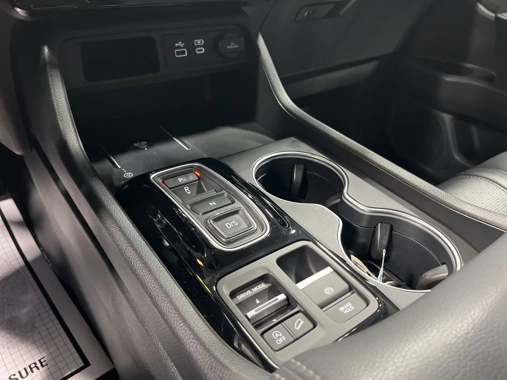 2023 Honda Pilot Elite - Photo 24