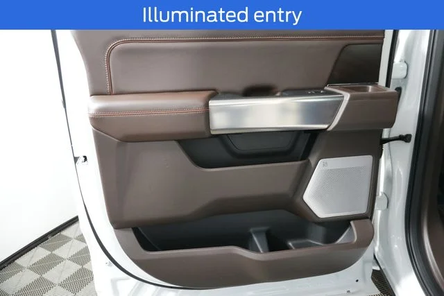 New 2026 Star White Metallic Tri-Coat Ford F-250® King Ranch® image 27