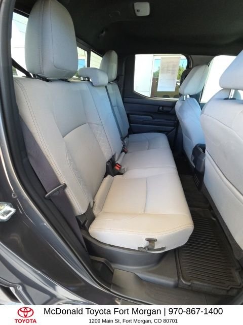 Used 2025  Toyota SR5 image 18