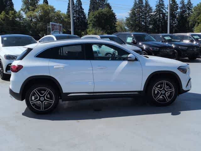New 2026 Polar White Mercedes-Benz GLA 250 image 9