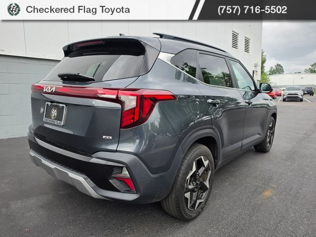 Used 2024 Gravity Gray Kia EX image 7
