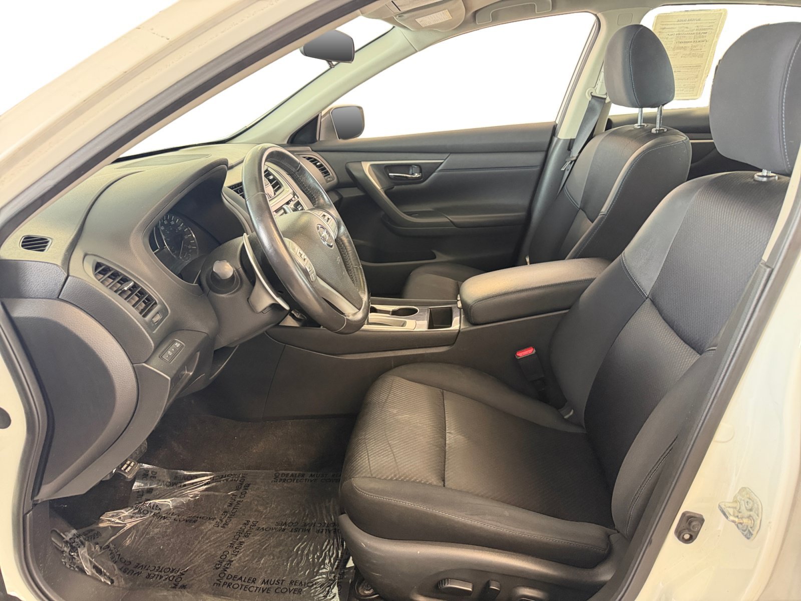 Used 2018 Pearl White Nissan 2.5 SR image 8