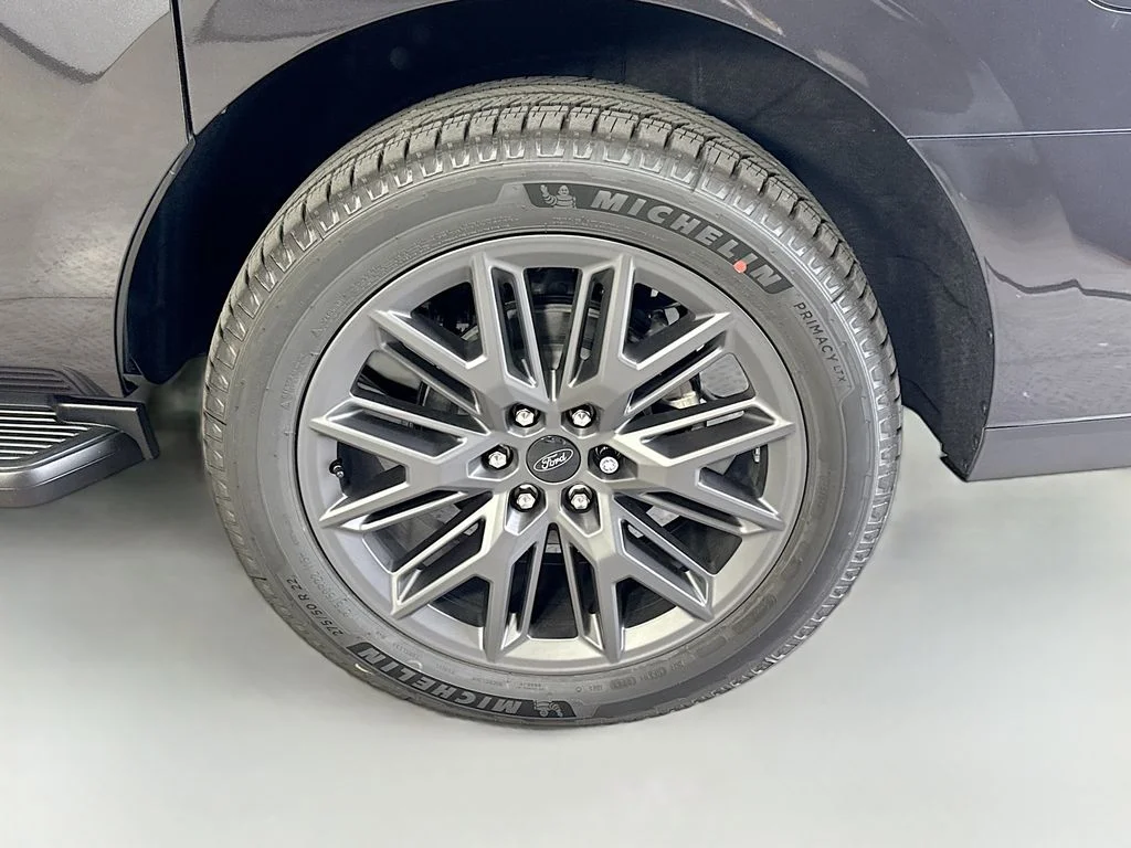 New 2026 Dark Matter Gray Metallic Ford MAX Platinum® image 34
