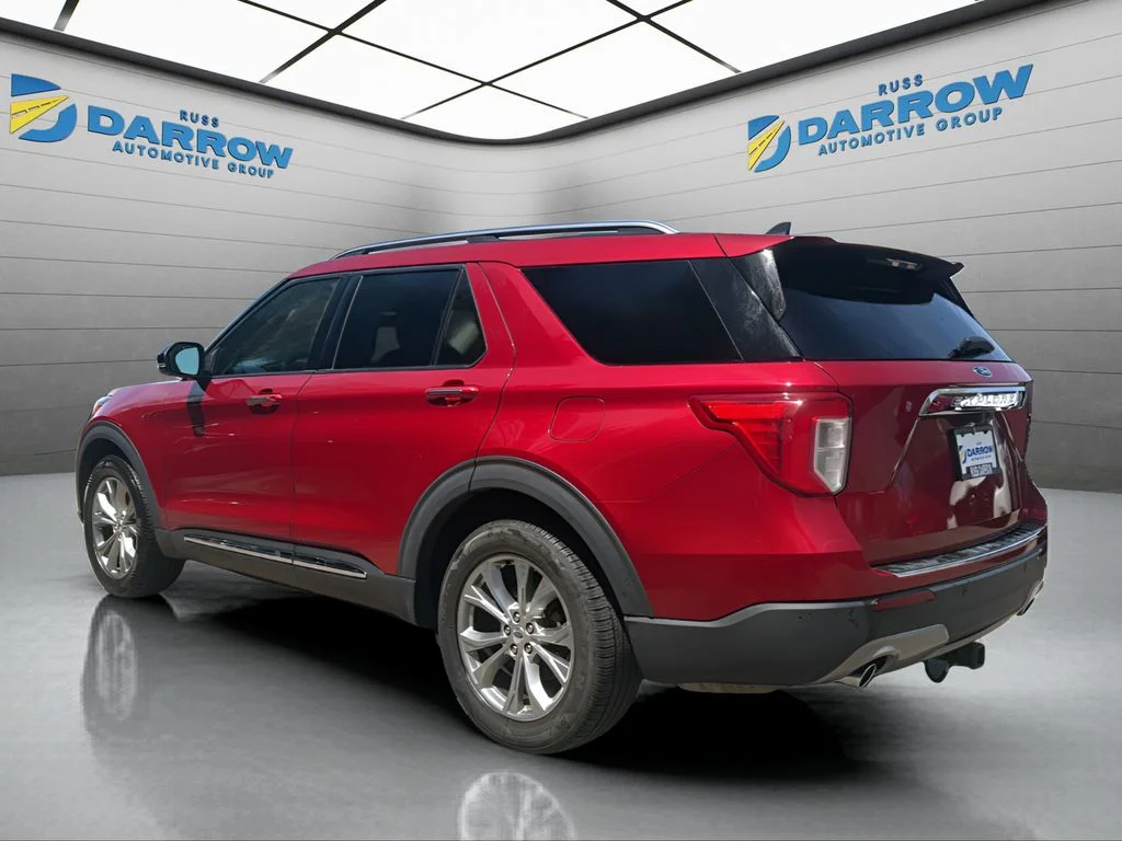 Used 2021 Red Ford Limited image 3