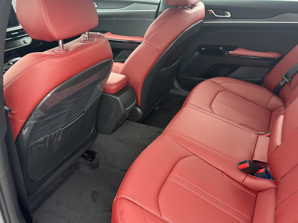 New 2026 Wolf Gray Kia GT-Line image 14