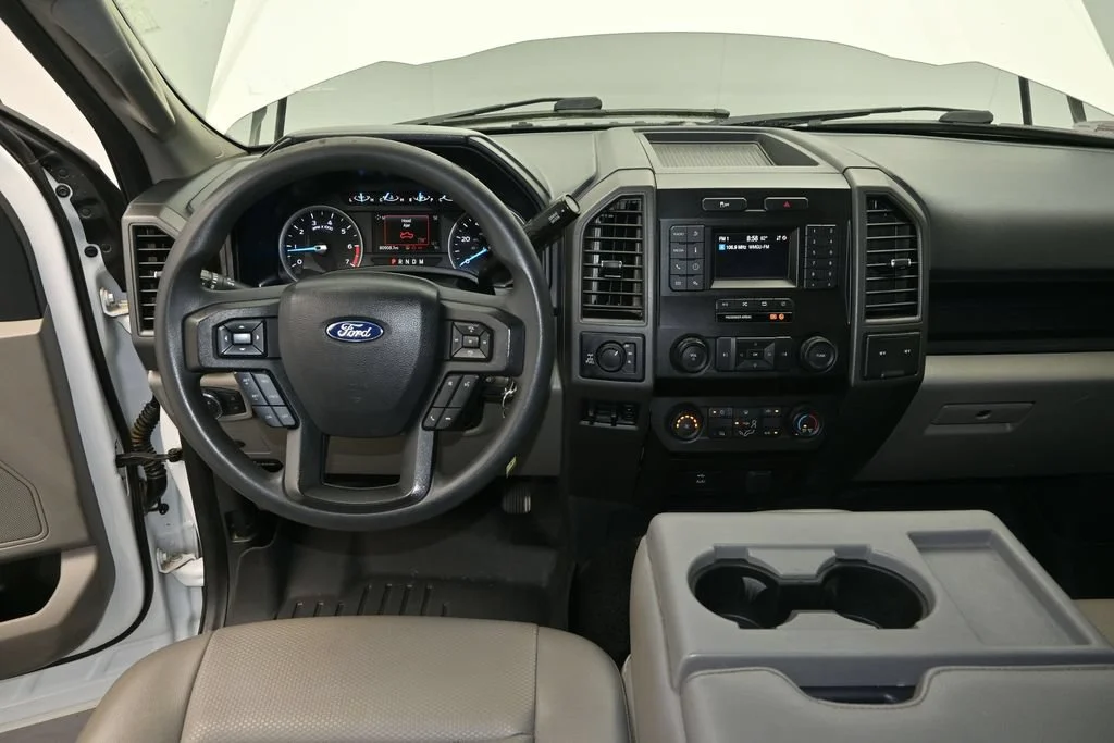 Used 2022 White Ford XL image 21